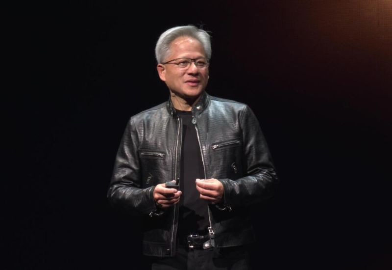 Хуанг набрал вес в Белом доме — глава Nvidia фактически стал главным советником Трампа по ИИ